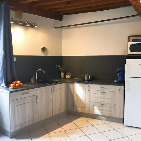 Agreable T2 Sur La Colline De Fourviere, A Deux Pas Du Vieux